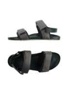 Utc00 Sandals