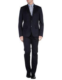 Mauro Grifoni Suits