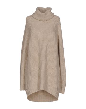 Bleecker St Turtlenecks