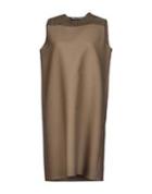 N 8 Short Dresses