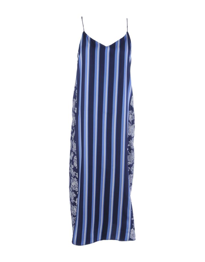Pi Ce. 3/4 Length Dresses