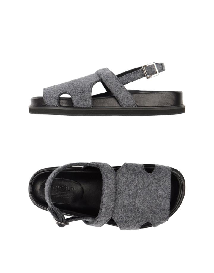 Enf Ld Sandals