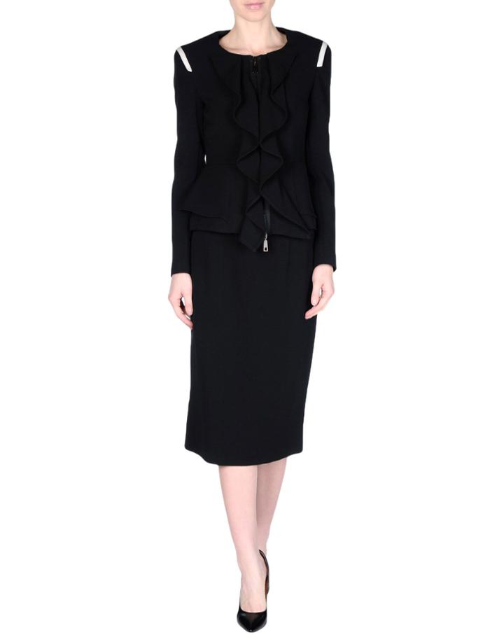 Jolie Carlo Pignatelli Women's Suits