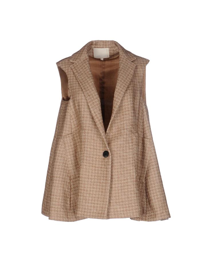 Trou Aux Biches Capes & Ponchos