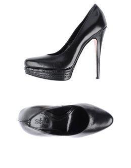 Sebastian Pumps