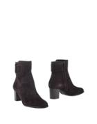 Zocal Ankle Boots