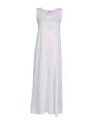 Base 3/4 Length Dresses