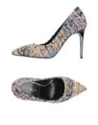 Elena Iachi Pumps
