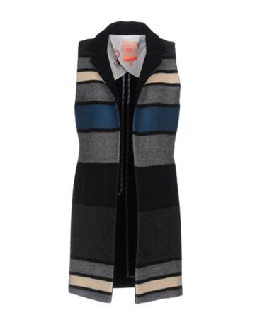 Vilagallo Coats