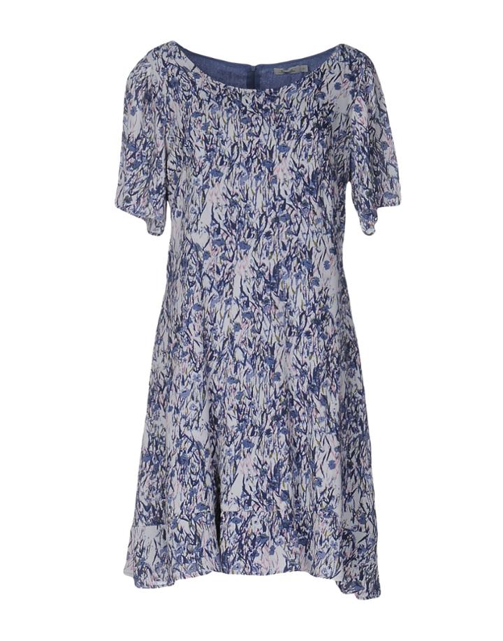 Simclan&reg; Short Dresses