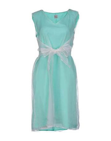 Etu  Knee-length Dresses