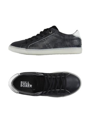 Bull Boxer Sneakers