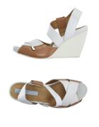 Logan Crossing Sandals