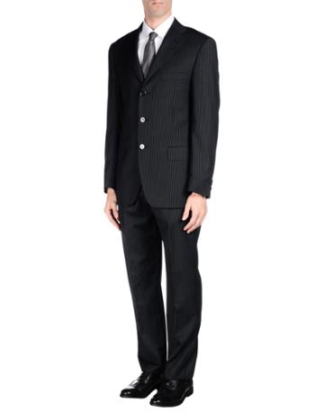 Cuseri Suits
