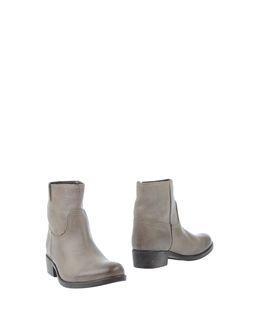 Elisabetta Neri Ankle Boots