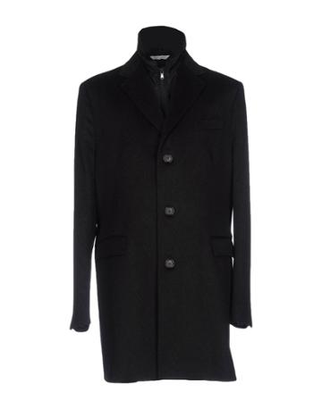 Richard Owe'n Coats