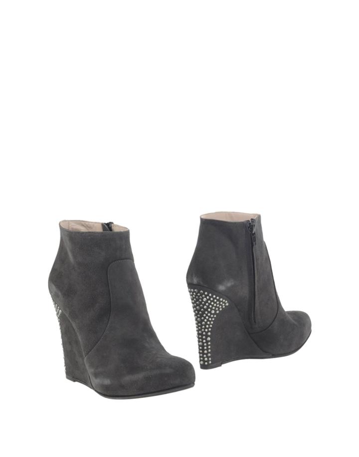 Eddy Daniele Ankle Boots