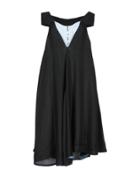 Lenalumelsky Knee-length Dresses