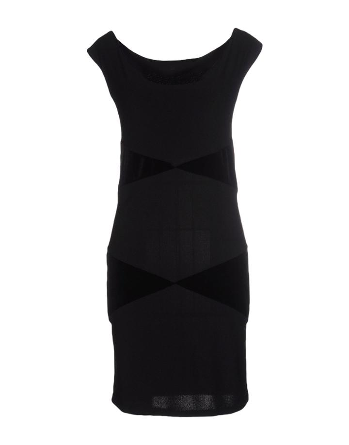 Gioadri Short Dresses
