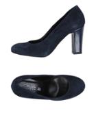 Modello Giuditta Pumps