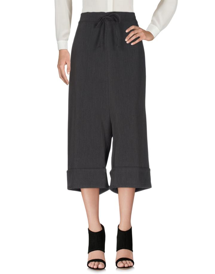 Hashtagmart 3/4-length Shorts