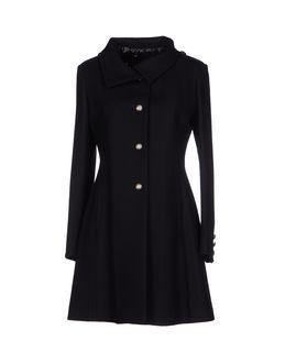 Mouche Coats