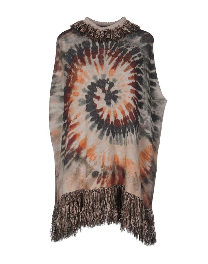 Valentino Capes & Ponchos
