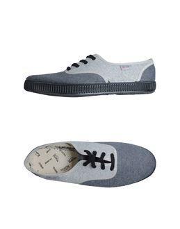 Victoria Sneakers