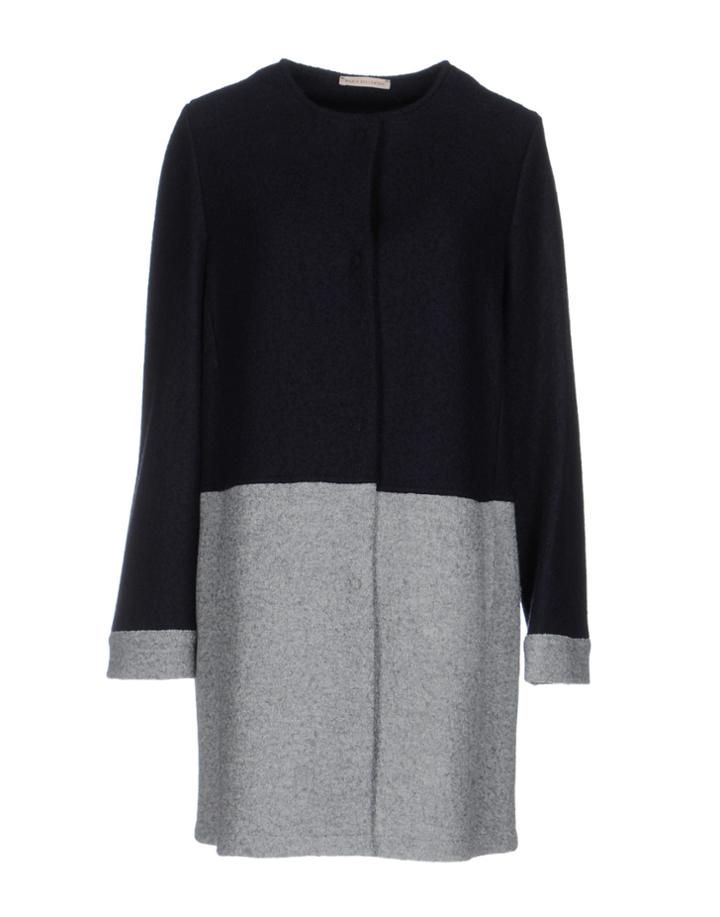 Maria Bellentani Coats