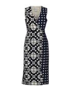 Teatum Jones 3/4 Length Dresses