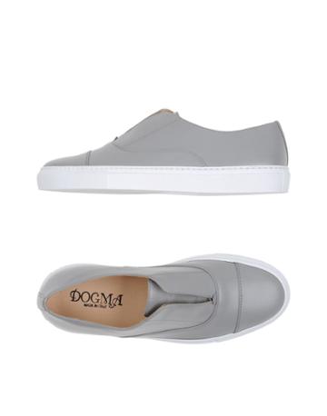 Dogma Sneakers