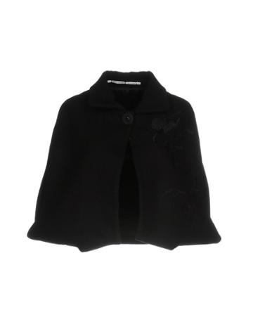 Laviniaturra Capes & Ponchos