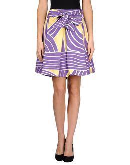 Celyn B. Knee Length Skirts