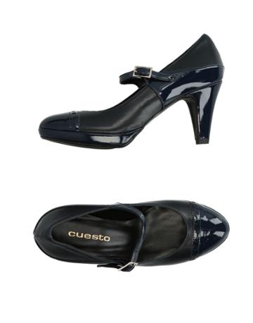 Cuesto Pumps