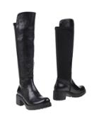 Brawn's Boots