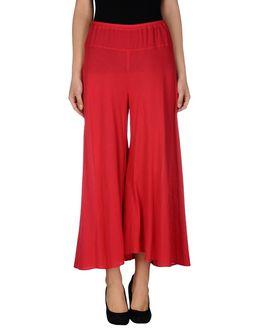 Barbara Tani 3/4-length Shorts