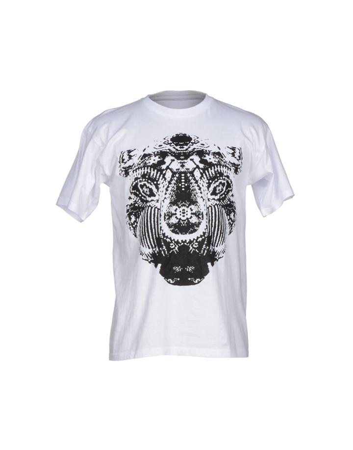 Hilton T-shirts