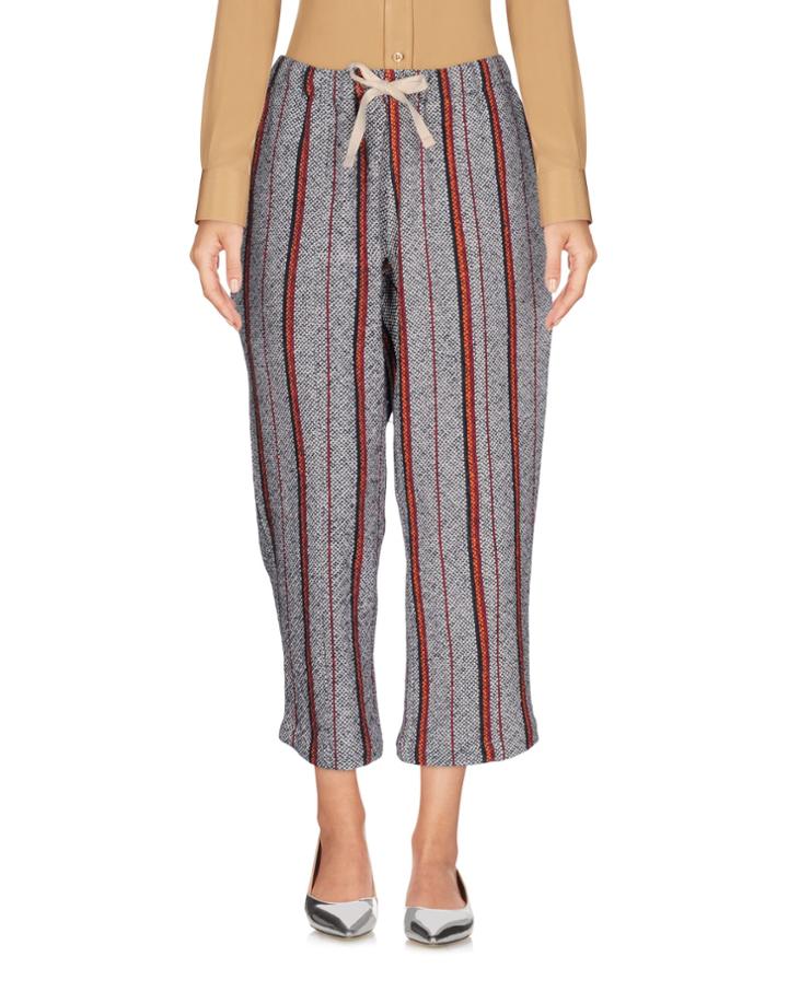 Monitaly 3/4-length Shorts