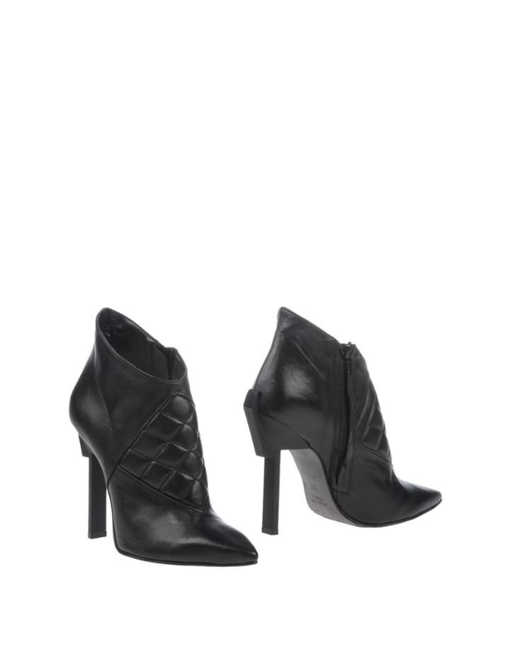 Me+ By Marc Ellis Booties