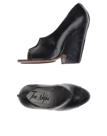 Joe Nephis Pumps