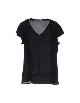 Nioi Blouses