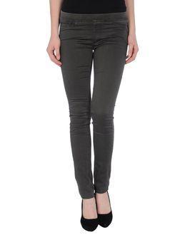 E-last-fit Casual Pants