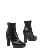 Chantal Ankle Boots
