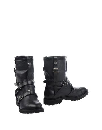 Inga Ankle Boots