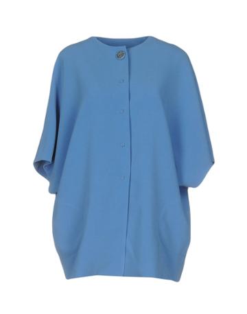 Il The' Delle 5 Overcoats