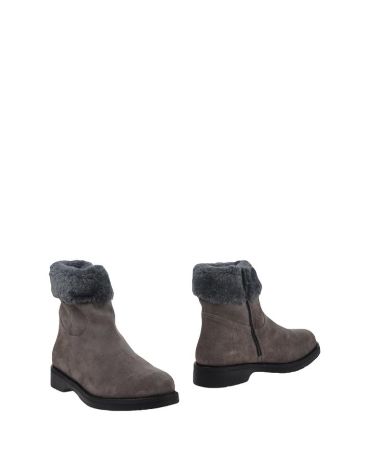 Vitti Love Ankle Boots