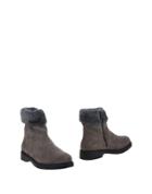 Vitti Love Ankle Boots
