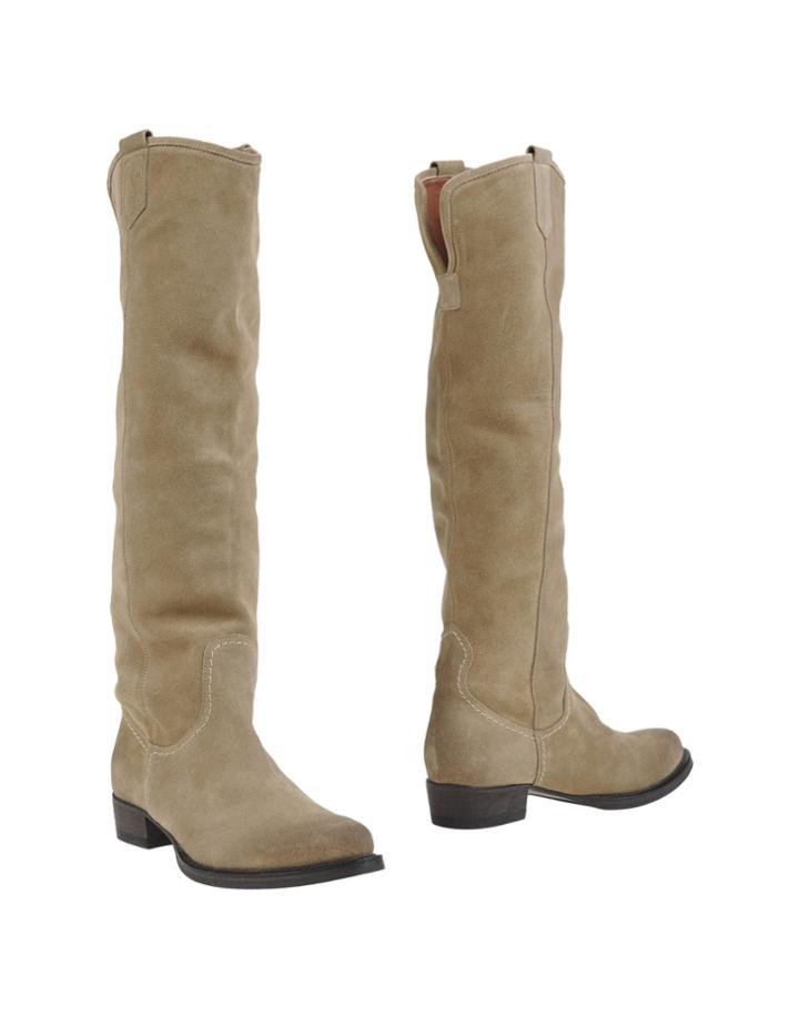 O&starf;m Orzo & Malto Boots