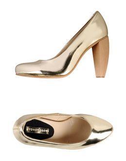 Master & Muse X Sydney Brown Pumps