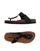Docksteps Toe Strap Sandals